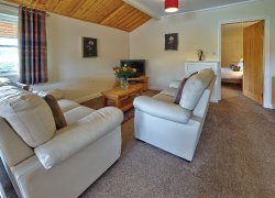  Minster One Bedroom Lodge - Lounge Area